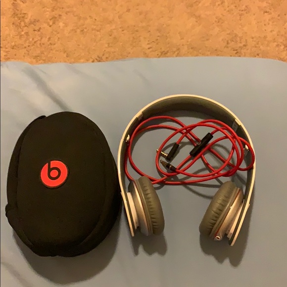 Beats by Dre solo HD - Picture 3 of 3